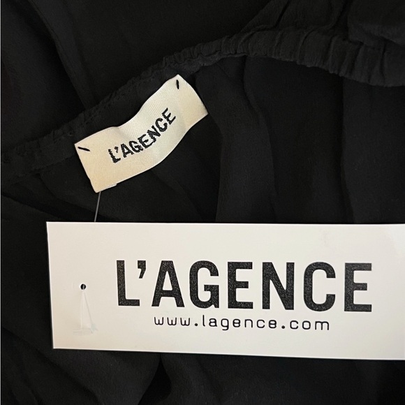 NWT L’AGENCE 70s Washed Silk Ruffled Off Shoulder Cropped Wide Leg Jumpsuit XS - Picture 5 of 6